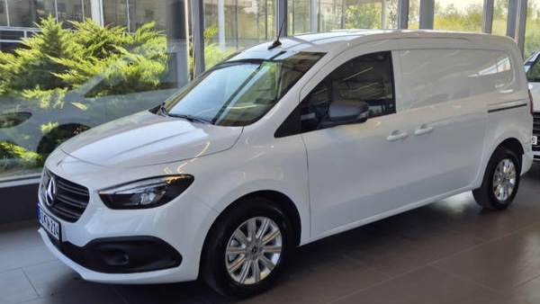 naxoss 2000 bus travel